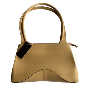 Tentazione Due leather shoulder bag 
Made in Italy